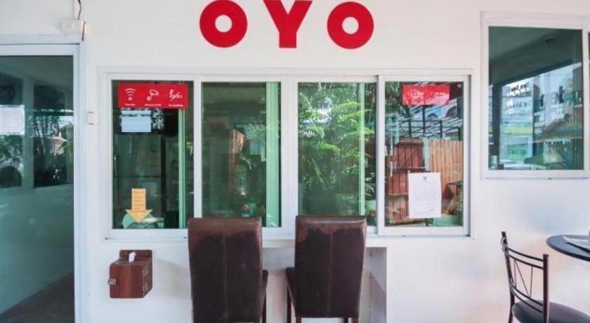 Oyo 1163 エデン ホステル プーケット エクステリア 写真